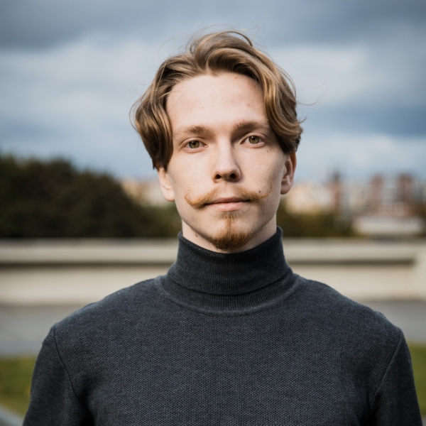 Yevhenii Bezukladnikov